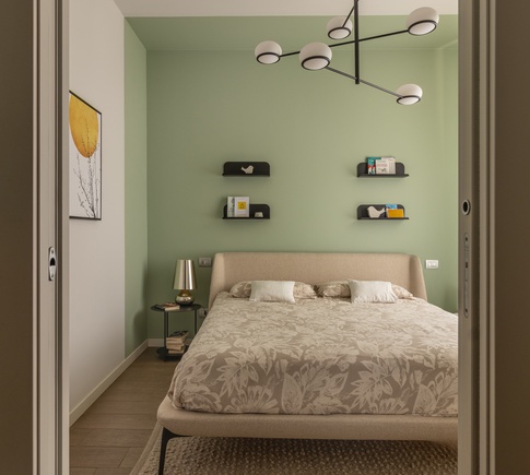 Camera da Letto in stile contemporaneo di 14 di Caterina Scamardella Architetto