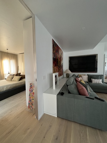 Open Space in stile contemporaneo di 60 di MOA studio