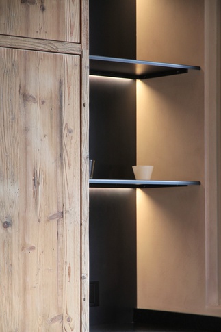 Cucina in stile rustico di 18 di Easy Living