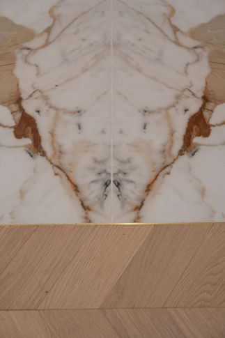 Ingresso in stile contemporaneo di 10 di Formale.