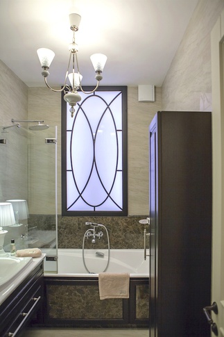 Bagno in stile contemporaneo di 5 di Kashtanova Tatyana