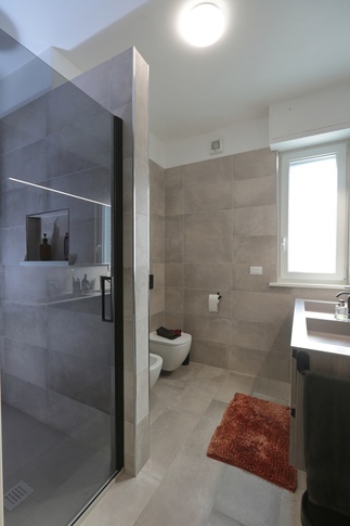 Open Space in stile moderno di 65 di Chiara Colucci Interior Designer