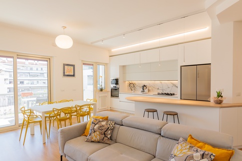 Open Space in stile contemporaneo di 33 di Micro Interior Design