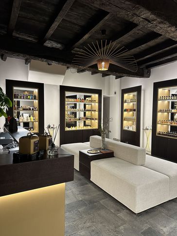 Open Space in stile contemporaneo di 60 di JFD Juri Favilli Design