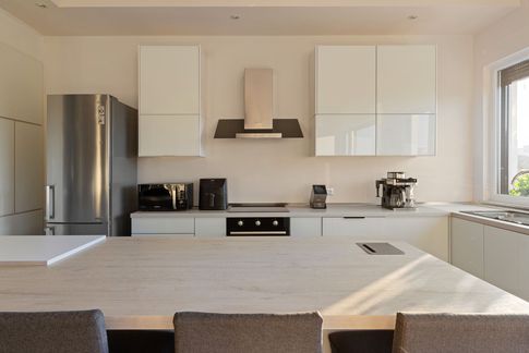 Cucina in stile contemporaneo di 20 di alberto4house Cucina in stile contemporaneo di 20 di alberto4house