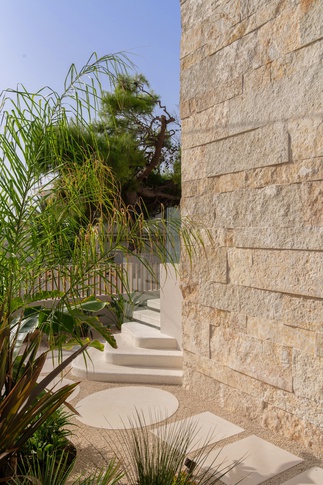 Giardino in stile mediterraneo di 126 di Francesco Cardano Interior Designer