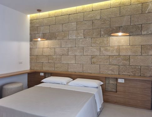 Camera da Letto in stile mediterraneo di 12 di Pamela Camposano Ingegnere Architetto