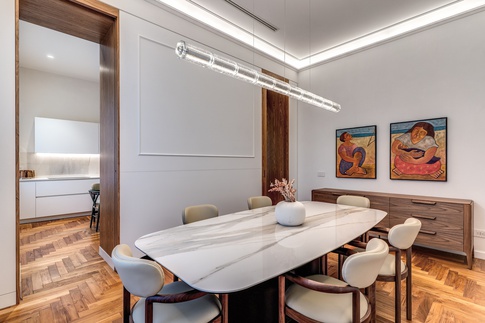 Sala da Pranzo in stile contemporaneo di 30 di MOB Architects