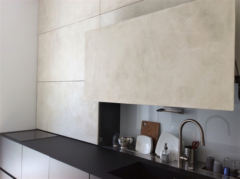 Cucina in stile contemporaneo di 35 di Alice Corbetta