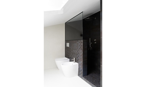Bagno in stile contemporaneo di 6 di LIT-ARCHITECTS