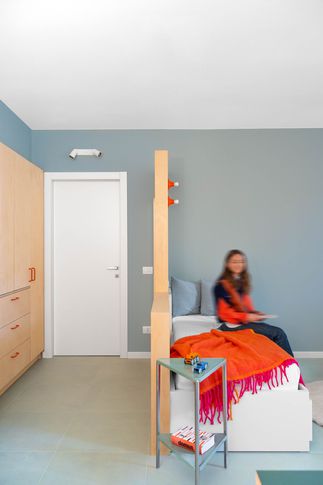 Soggiorno in stile scandinavo di 23 di LATER STUDIO / paola cortesi architetto Soggiorno in stile scandinavo di 23 di LATER STUDIO / paola cortesi architetto