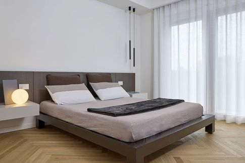 Camera da Letto in stile contemporaneo di 13 di DQA Studio di architettura