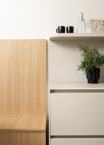 Cucina in stile contemporaneo di 15 di Hop!Arch