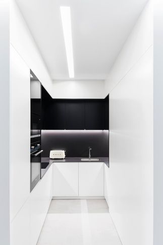 Cucina in stile contemporaneo di 11 di Lorenzo Franzi | Fotografia