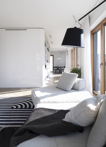 Soggiorno in stile contemporaneo di 20 di Michela Cordisco Studio