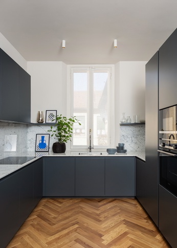 Cucina in stile classico di 20 di NOMADE ARCHITETTURA