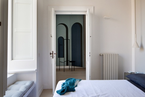 Camera da Letto in stile contemporaneo di 9 di paolasolaarchitetto Camera da Letto in stile contemporaneo di 9 di paolasolaarchitetto