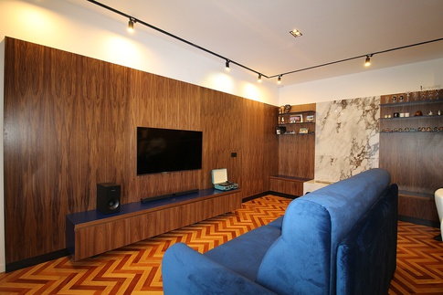 Open Space in stile moderno di 50 di 4rch gruppo di architettura