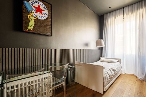 Camera da Letto in stile contemporaneo di 13 di kkarchitecture