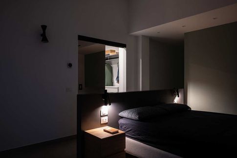 Camera da Letto in stile contemporaneo di 30 di MANUARINO architettura design comunicazione Camera da Letto in stile contemporaneo di 30 di MANUARINO architettura design comunicazione