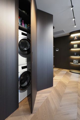 Ingresso in stile moderno di 10 di Desearq studio - architettura e interior design