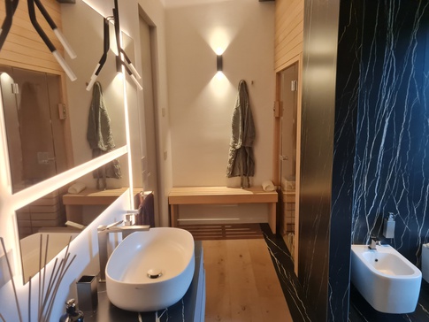Bagno in stile soft industrial di 15 di ARCHIabita