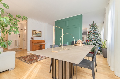 Open Space in stile contemporaneo di 90 di Caterina Scamardella Architetto