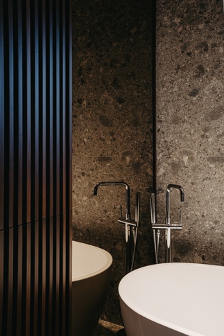 Open Space in stile contemporaneo di 135 di Architetto Michelangelo Todisco