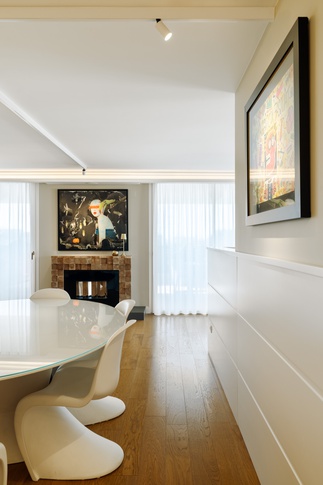 Sala da Pranzo in stile contemporaneo di 45 di Studio Gaetano Riccardelli