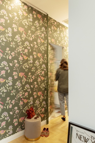 Ingresso in stile contemporaneo di 6 di tapas studio