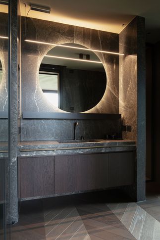 Bagno in stile minimal di 9 di Didonè Comacchio Architects