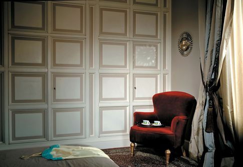 Camera da Letto in stile classico di 18 di Studio VeneziaTre arch ass