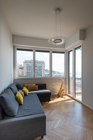 Studio in stile contemporaneo di 8 di Doppionodo Interior