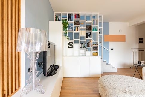 Soggiorno in stile contemporaneo di 20 di Micro Interior Design Soggiorno in stile contemporaneo di 20 di Micro Interior Design