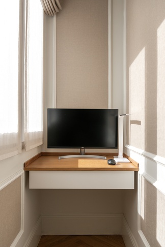 Studio in stile classico di 5 di Caprioli Architetti