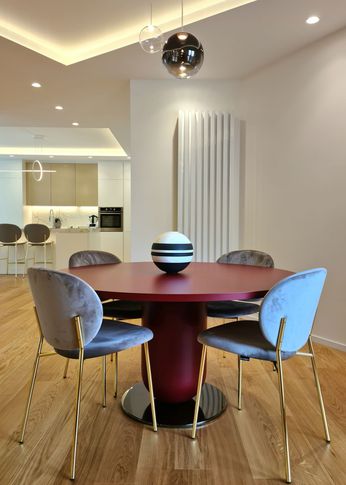 Open Space in stile contemporaneo di 30 di GIOVANNI SELLITRI STUDIO