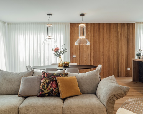 Open Space in stile contemporaneo di 59 di Francesco Cardano Interior Designer