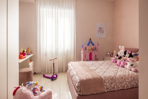 Cameretta Bambini in stile contemporaneo di 10 di Michele Schiano Moriello - Interior designer Cameretta Bambini in stile contemporaneo di 10 di Michele Schiano Moriello - Interior designer