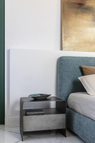 Open Space in stile moderno di 140 di CarnetCasa Open Space in stile moderno di 140 di CarnetCasa