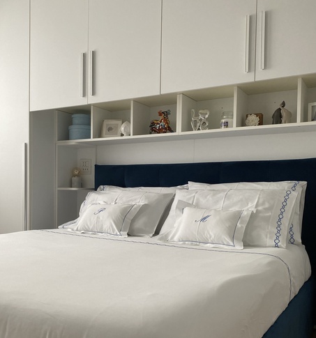 Camera da Letto in stile contemporaneo di 17 di Mir Group Camera da Letto in stile contemporaneo di 17 di Mir Group