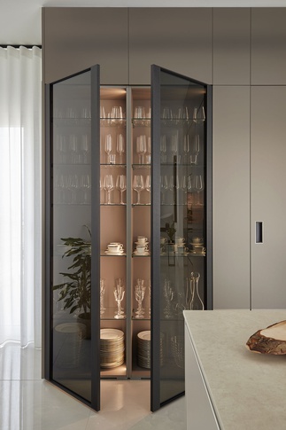 Open Space in stile moderno di 40 di Chantal Forzatti architetto