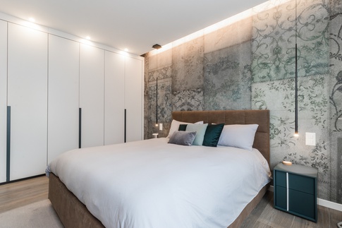 Camera da Letto in stile contemporaneo di 15 di Desearq studio - architettura e interior design