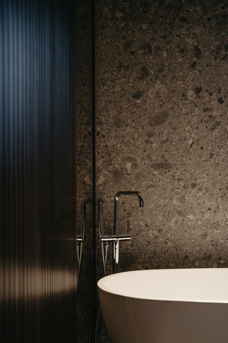 Open Space in stile contemporaneo di 135 di Architetto Michelangelo Todisco