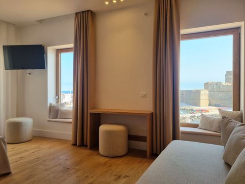 Camera da Letto in stile mediterraneo di 22 di Pamela Camposano Ingegnere Architetto