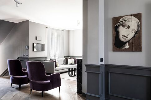 Soggiorno in stile contemporaneo di 50 di Lorenzo Franzi | Fotografia