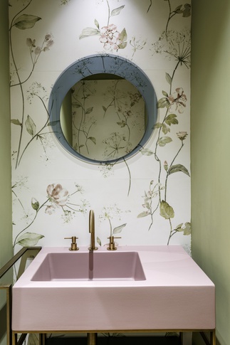 Bagno in stile contemporaneo di 2 di As architettura