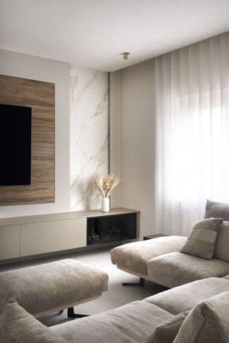 Soggiorno in stile contemporaneo di 34 di Valentina Buonanno