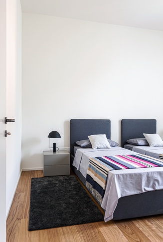 Camera da Letto in stile moderno di 14 di NOMADE ARCHITETTURA