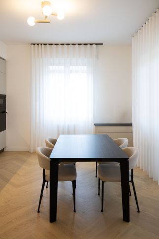 Cucina in stile moderno di 15 di Enzo Razzano Architettura