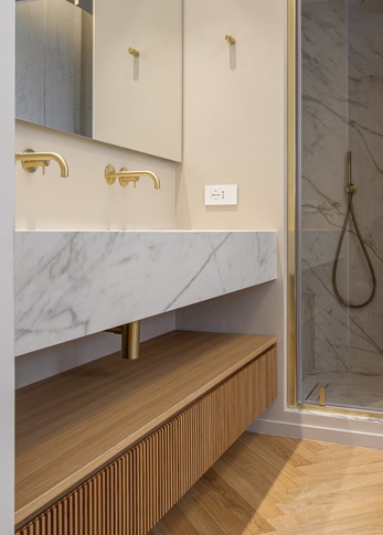 Bagno in stile contemporaneo di 5 di Ilaria Errigo Interior Design Bagno in stile contemporaneo di 5 di Ilaria Errigo Interior Design